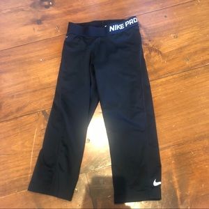 Capri Nike pro leggings